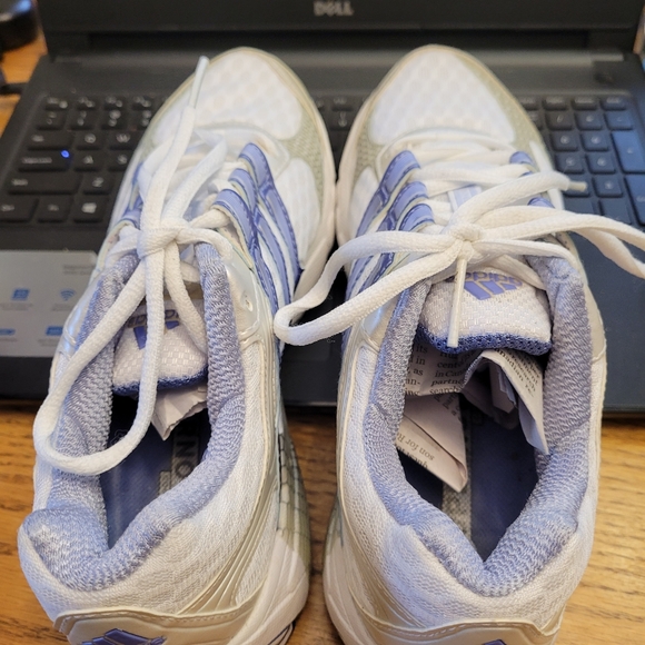 Ladies  Adidas Sneakers - Picture 6 of 9